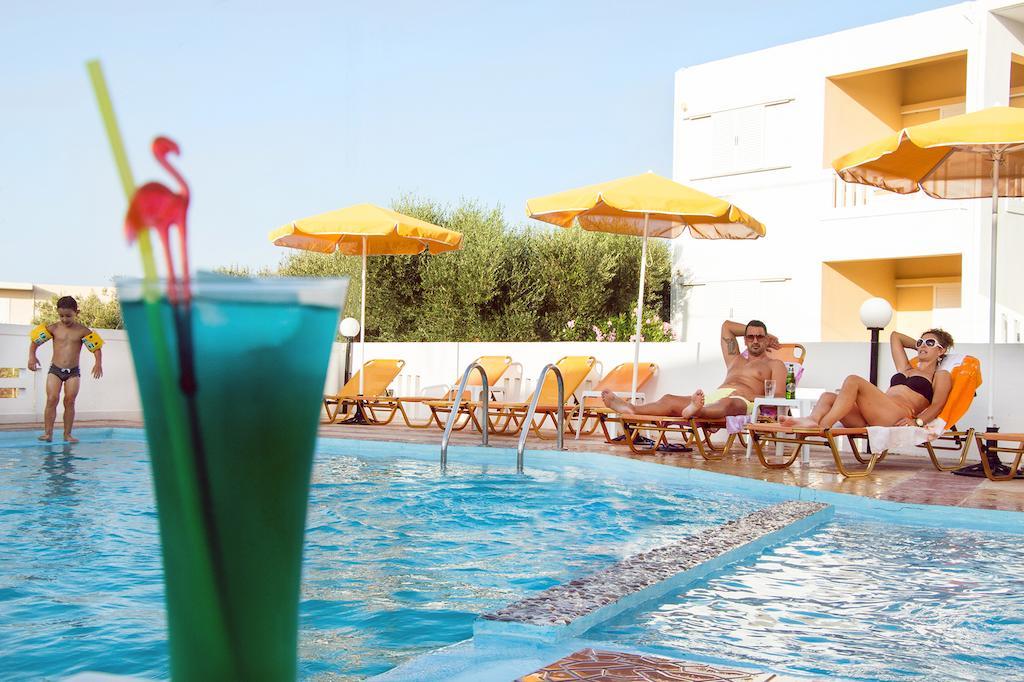 Elena Rooms & Apartments Йеранион Экстерьер фото