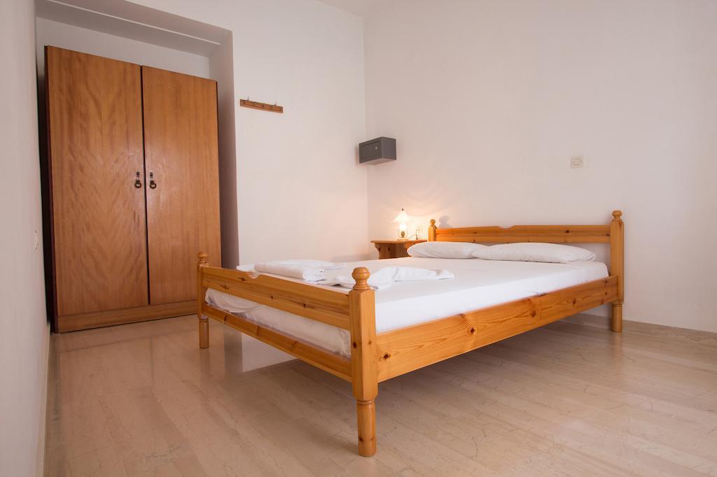 Elena Rooms & Apartments Йеранион Номер фото